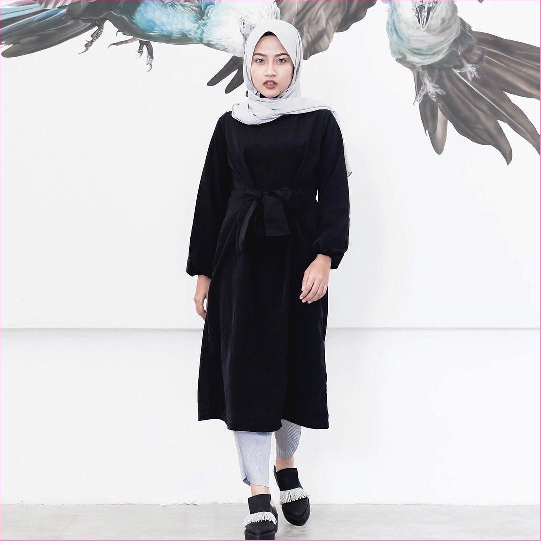 Outfit Baju Hijab Casual Untuk Perempuan Gemuk Ala 