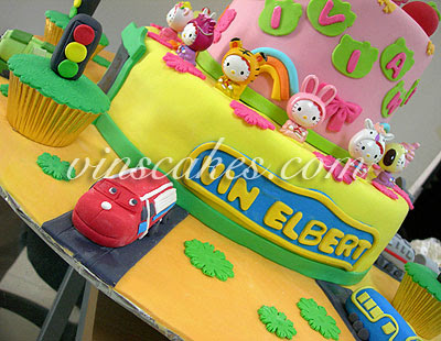  Kitty Birthday Cake on Cakes Shop  Kitty   Chuggington 2 Tiered Birthday Cake For The Twin