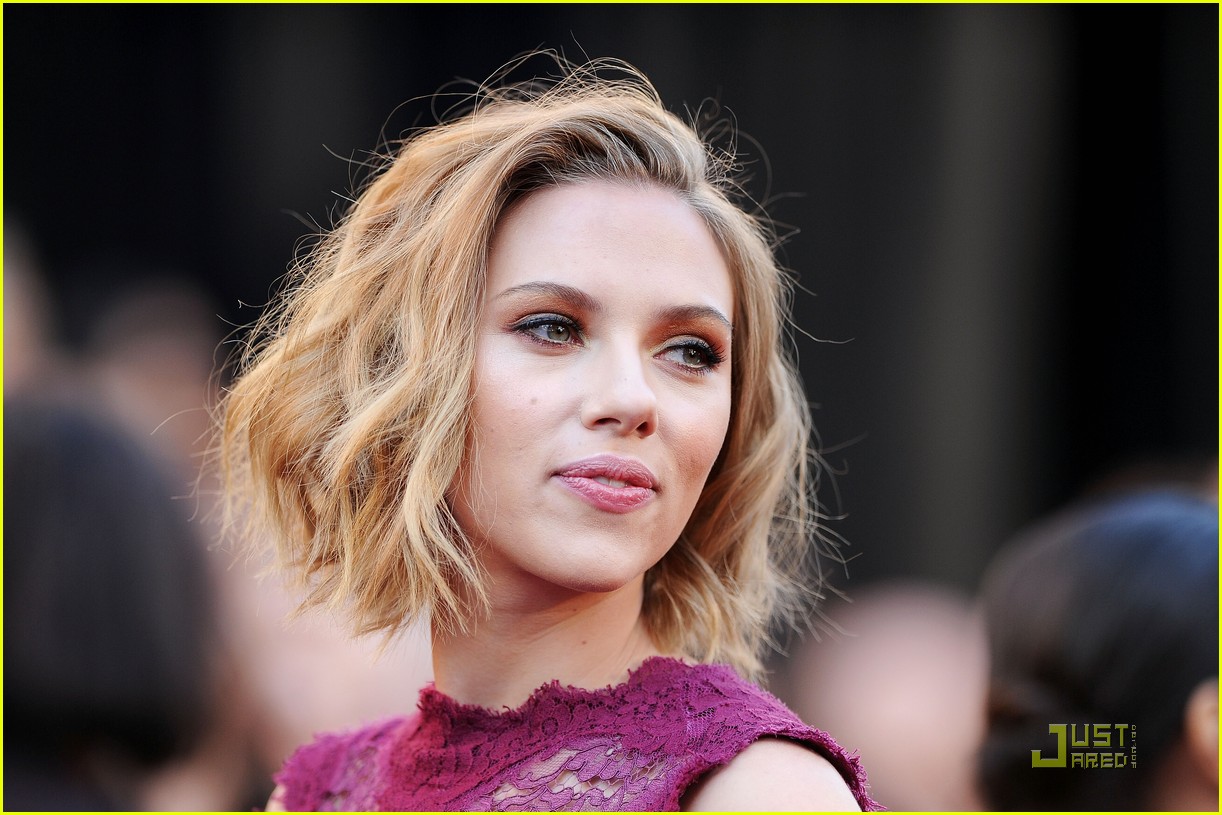 Scarlett Johansson Pictures 2011