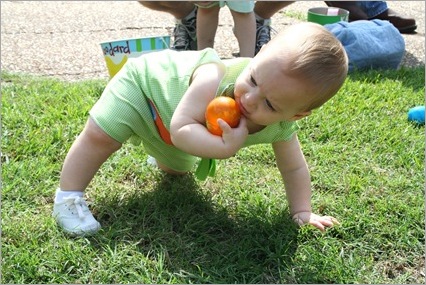 Easter 2011- Temple Egg hunt 032