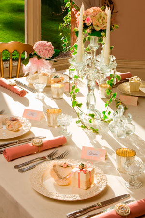 LanceandLaura Haydee Melany homepage pearl and bling wedding cake with 