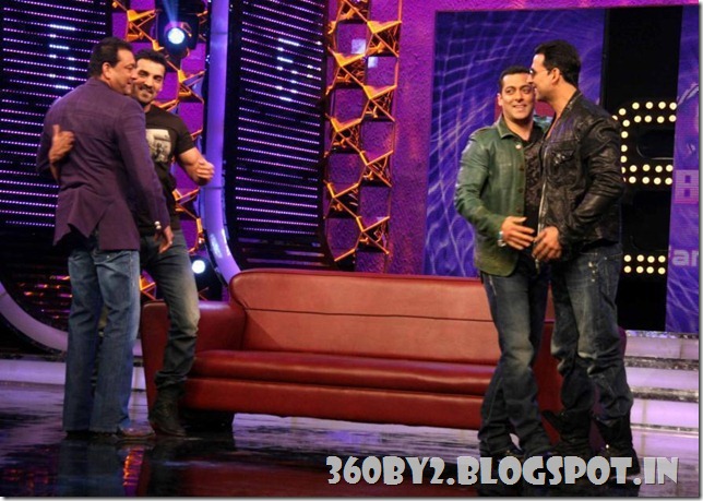 SanjayDuttsAlbumsLatestPics_16