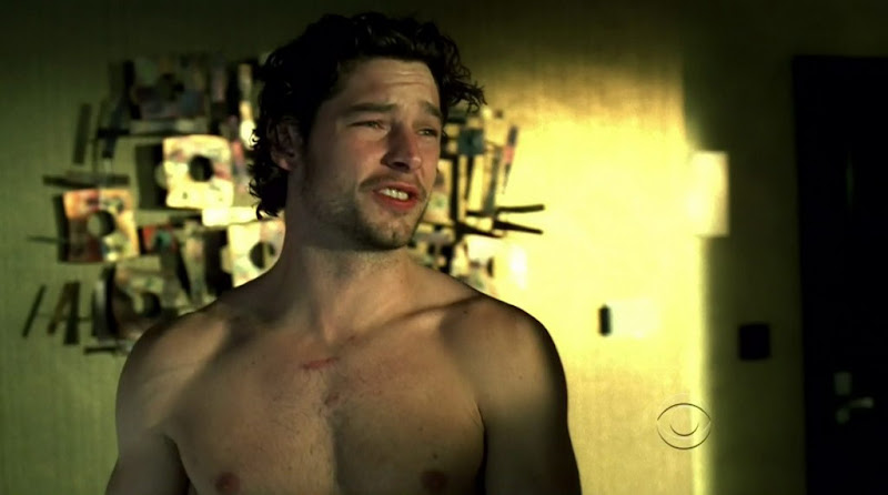 Jackson Davis Shirtless on CSI s10e16