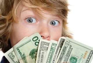 5 Tips on Keeping Financial Control for Young People