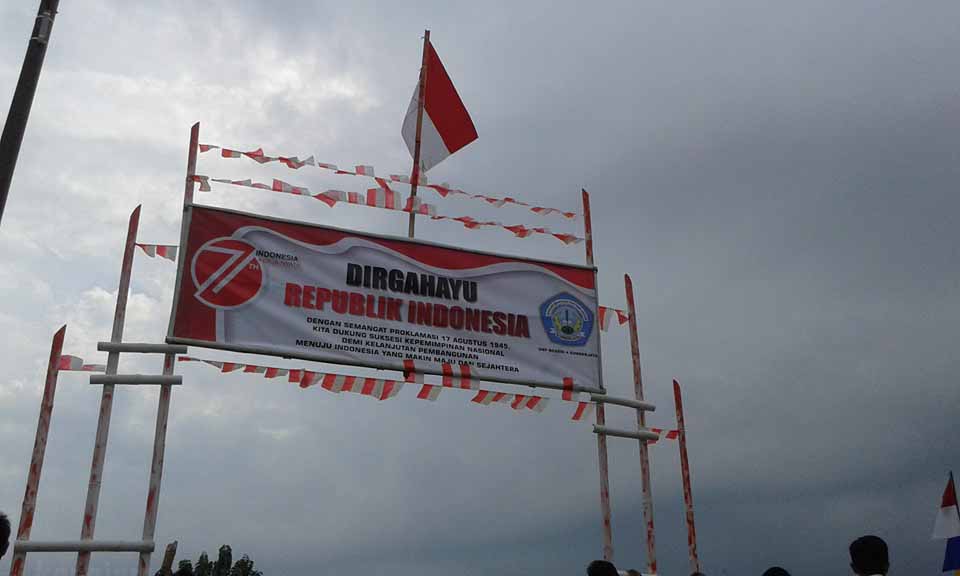  Gapura  Hut Ri Dari  Bambu  Nusagates