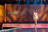 Miss Universe 2009 swimsuit pics