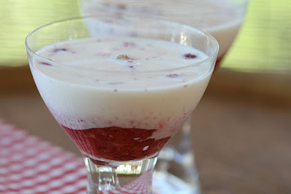 Things to do with wild strawberries: Wild Strawberries and Cream