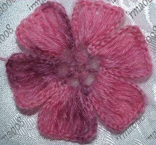 Beautiful Crochet Flower - Free Pattern 