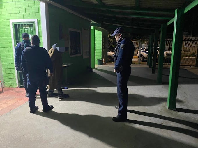 CACHOEIRINHA: Guarda Municipal prende homem tentando arrombar diretoria da EMEF Granja Esperança