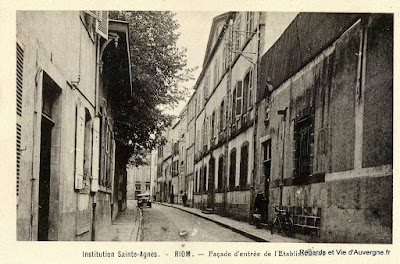 photo  Institution Sainte-Agnès, Riom, Puy-de-Dôme.