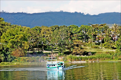 Untuk Danau Toba, Tolong Sampaikan Saran dan  Pesanku