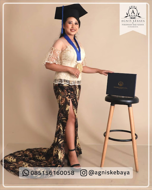 SEWA KEBAYA WISUDA MURAH SURABAYA