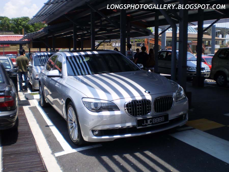 BMW 7 Series F01/F02