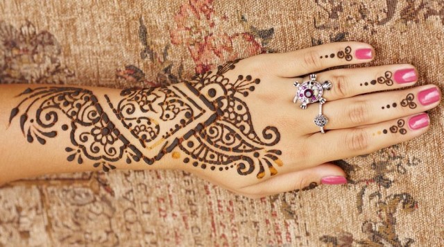 kumpulan gambar motif henna