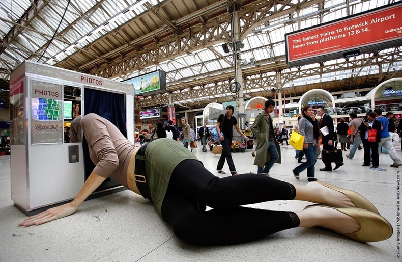 Both sculptures sported elaborate tattoos promoting London Ink