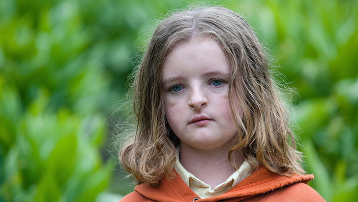 A atriz Milly Shapiro como Charlie no filme 'Hereditário', de Ari Aster