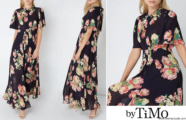 CASA REAL DE NORUEGA - Página 45 Crown-Princess-Mette-Marit-wore-BY-TIMO-floral-print-chiffon-maxi-dress