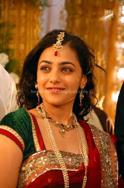 Actress Nithya menon new pics