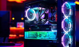 How to Build a Custom Gaming PC: A Step-by-Step Guide with a PC Builder