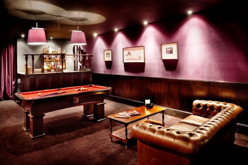 BarraypoolenTheClubHouse