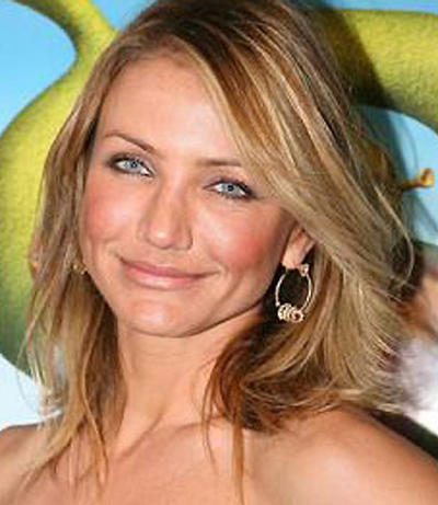 Cameron Diaz notice how Cameron always looks stunning in silver and very 