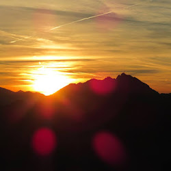 Senja di Pegunungan
