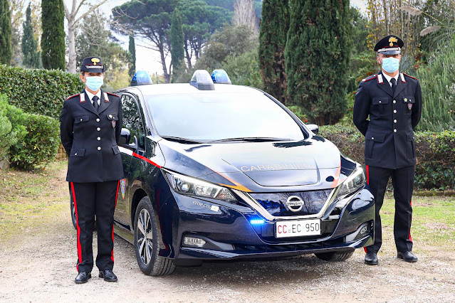 Nissan LEAF CARABINIERI