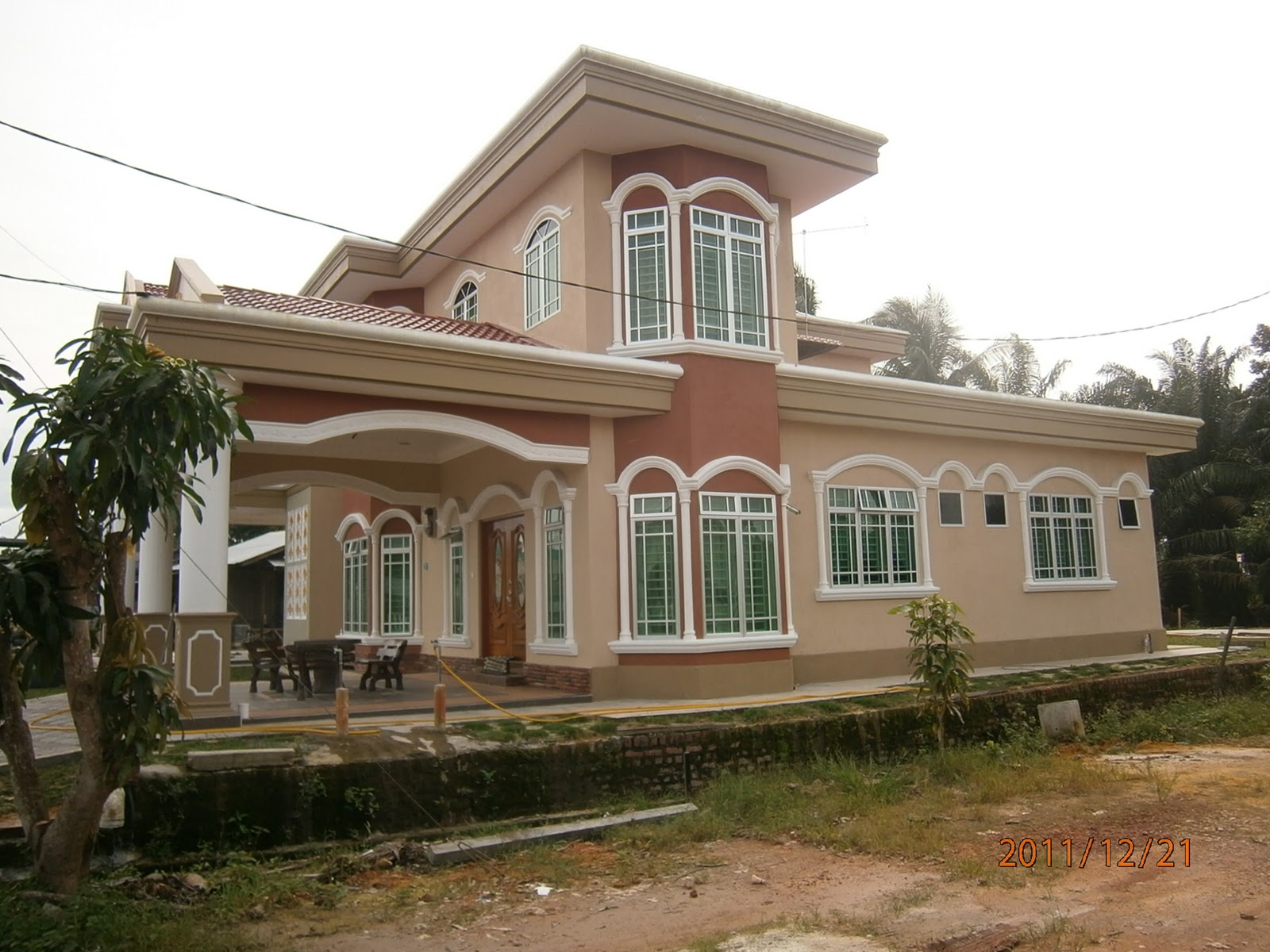 Rumah Idaman, Kontraktor Binaan, Perunding Pinjaman 