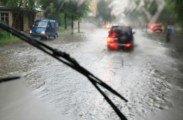 hurricane car tips