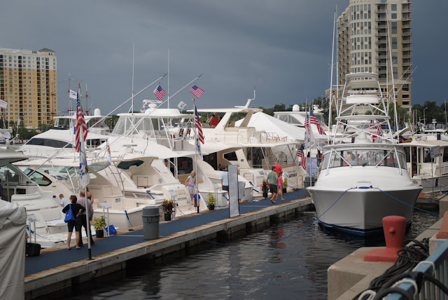 wood boat broker