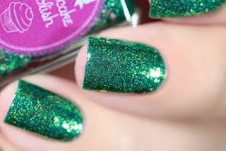 Novos esmaltes cupcake polish jingle bell