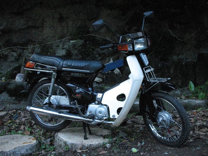 Motor Honda Astrea 800 1985  Gambar Modifikasi Motor Antik