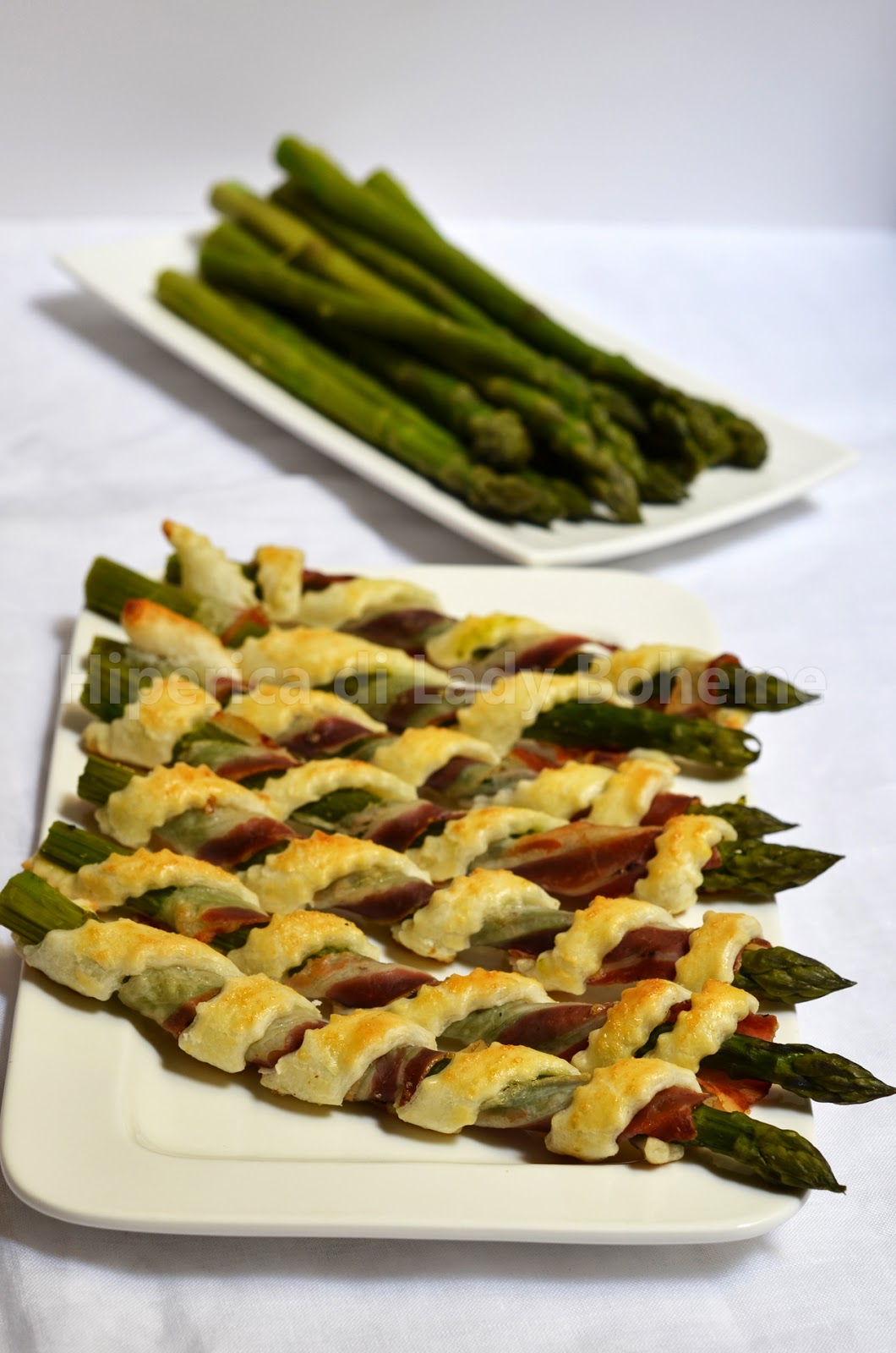 hiperica_lady_boheme_blog_cucina_ricette_gustose_facili_veloci_cannoli_di_pasta_sfoglia_con_asparagi_e_pancetta_1