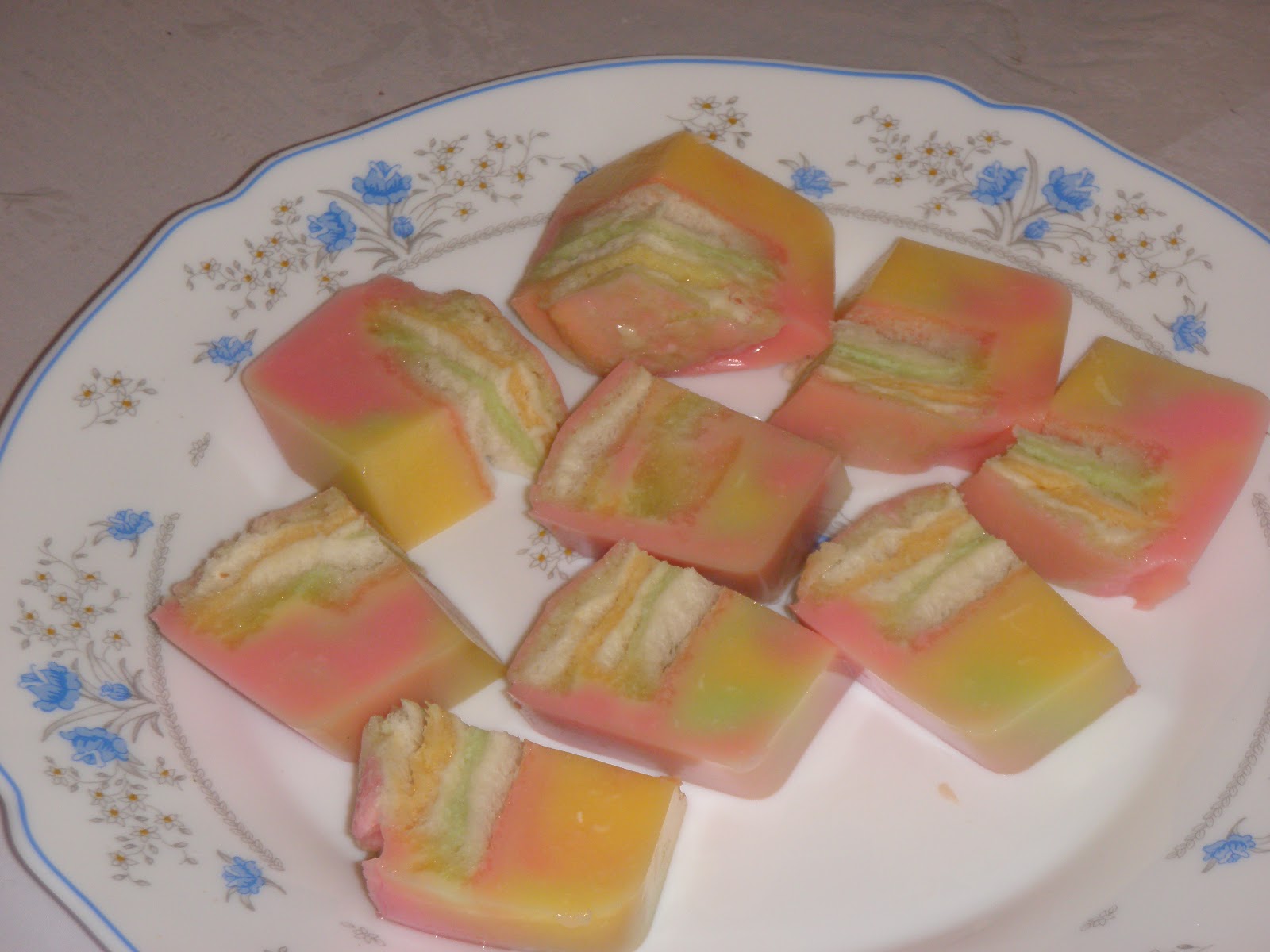 Jom singgah @ deluxedelicacy: Kuih Muih