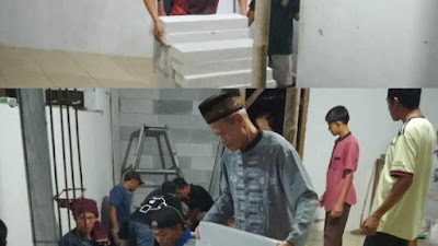 Antusias Warga Kampung Ciatel Desa Puraseda Gotong-royong Renovasi Tempat Wudhu