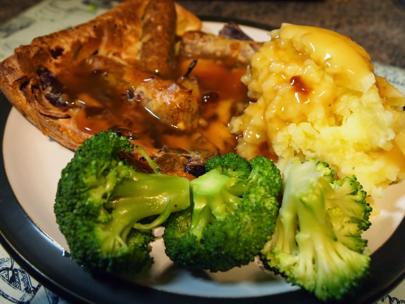 Vegetable Toad In A Hole / Vegetarian Toad in the Hole ...