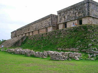 México. Yucatán. Uxmal. Palacio del Gobernador. Maya