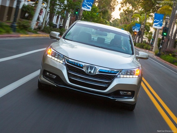 Honda accord hybrid 2013 ภาพภายนอก ภายใน10