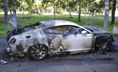 burned Bentley Continental GT Coupe