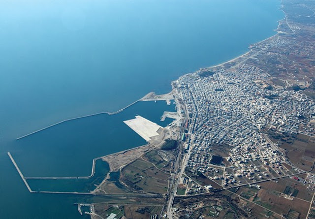 Ποιοί ξένοι επενδυτές ενδοαφέρονται για το λιμάνι της Αλεξανδρούπολης