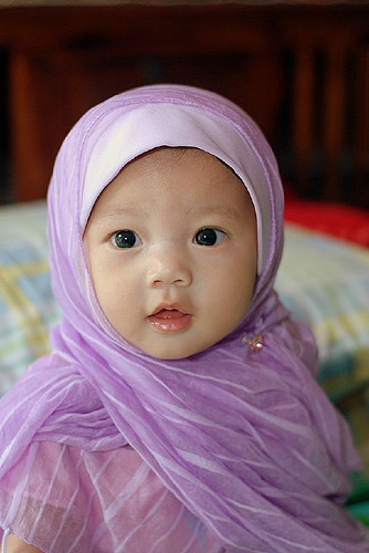 Baby cute: Baby MuSliM & mUsLiMaH