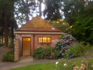 ladies room at the rose garden