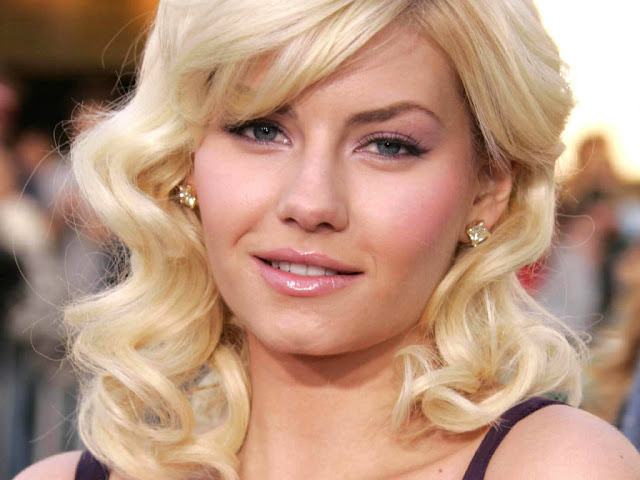 Elisha Cuthbert's Hot Pictures