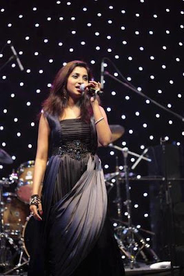 shreya ghoshal wallpapers for pc