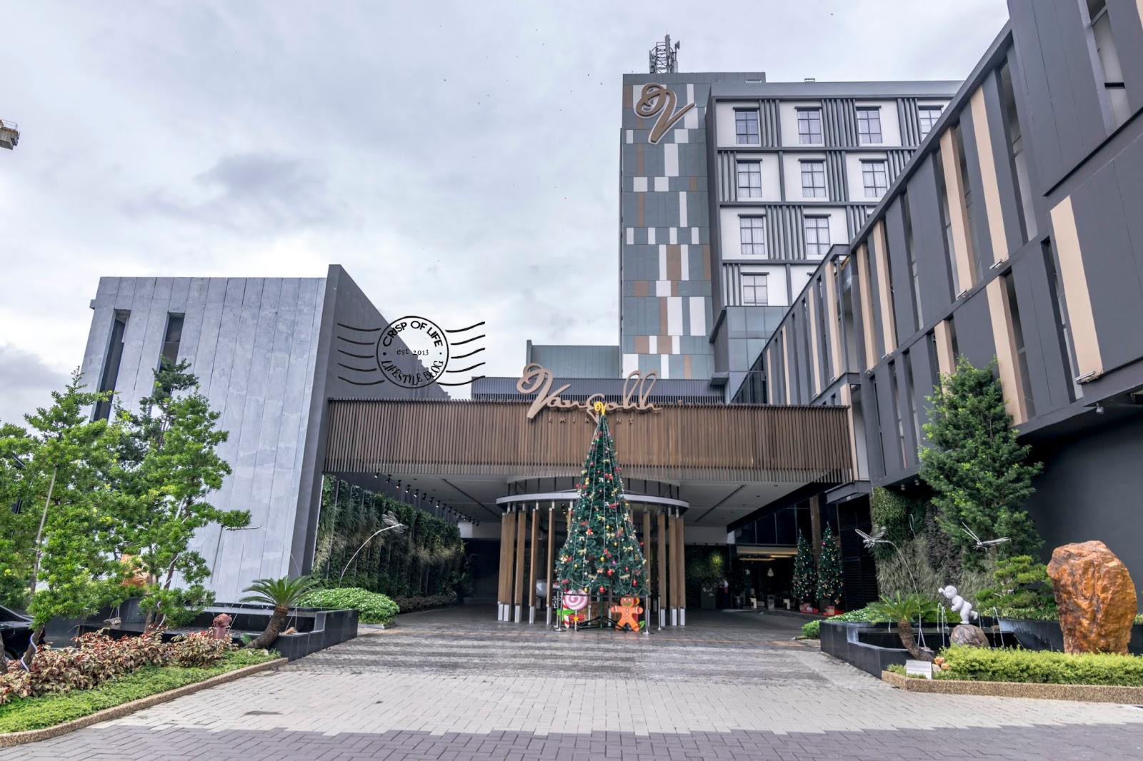 Vangohh Eminent - The 5 Star Luxury Premier Hotel in Bukit ...