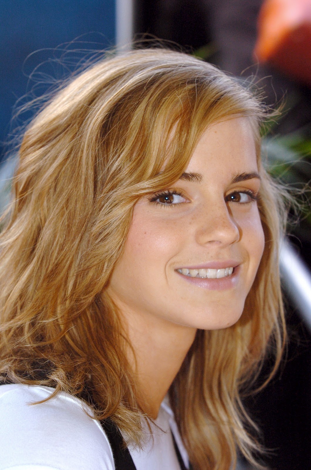 wedding hairstyles for long hair half up +Hairstyles,+Celebrity+Emma+Watson+Hairstyles,+Emma+Watson+Hairstyles 