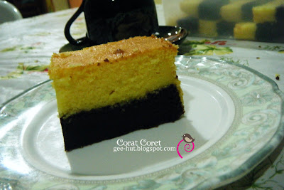 GeeHut: Kek coklat kembar