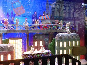 vitrines de Noël boulevard Haussmann