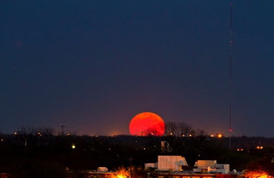 Supermoon Photos From Around The World Seen On  www.coolpicturegallery.us