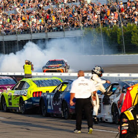 Torneo de Temporada de NASCAR: El Desafío de $1 Millón Enciende el Enfrentamiento en Atlanta